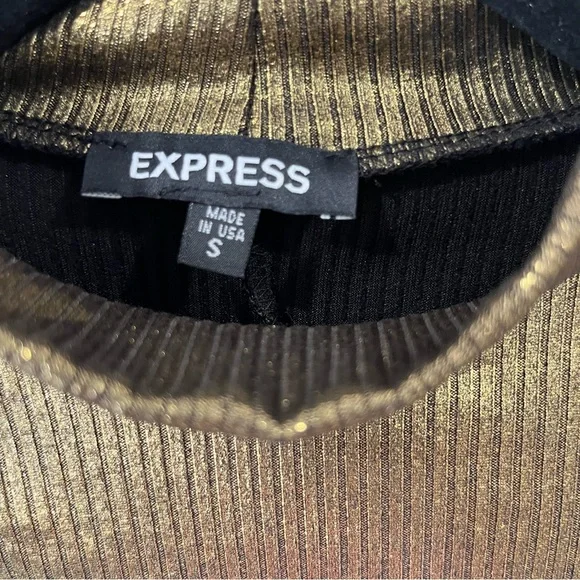 Express Metallic Shimmer gold ribbed long sleeve mock neck top size M NWT - Picture 8 of 13